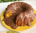 Bolo de cenoura com brigadeiro