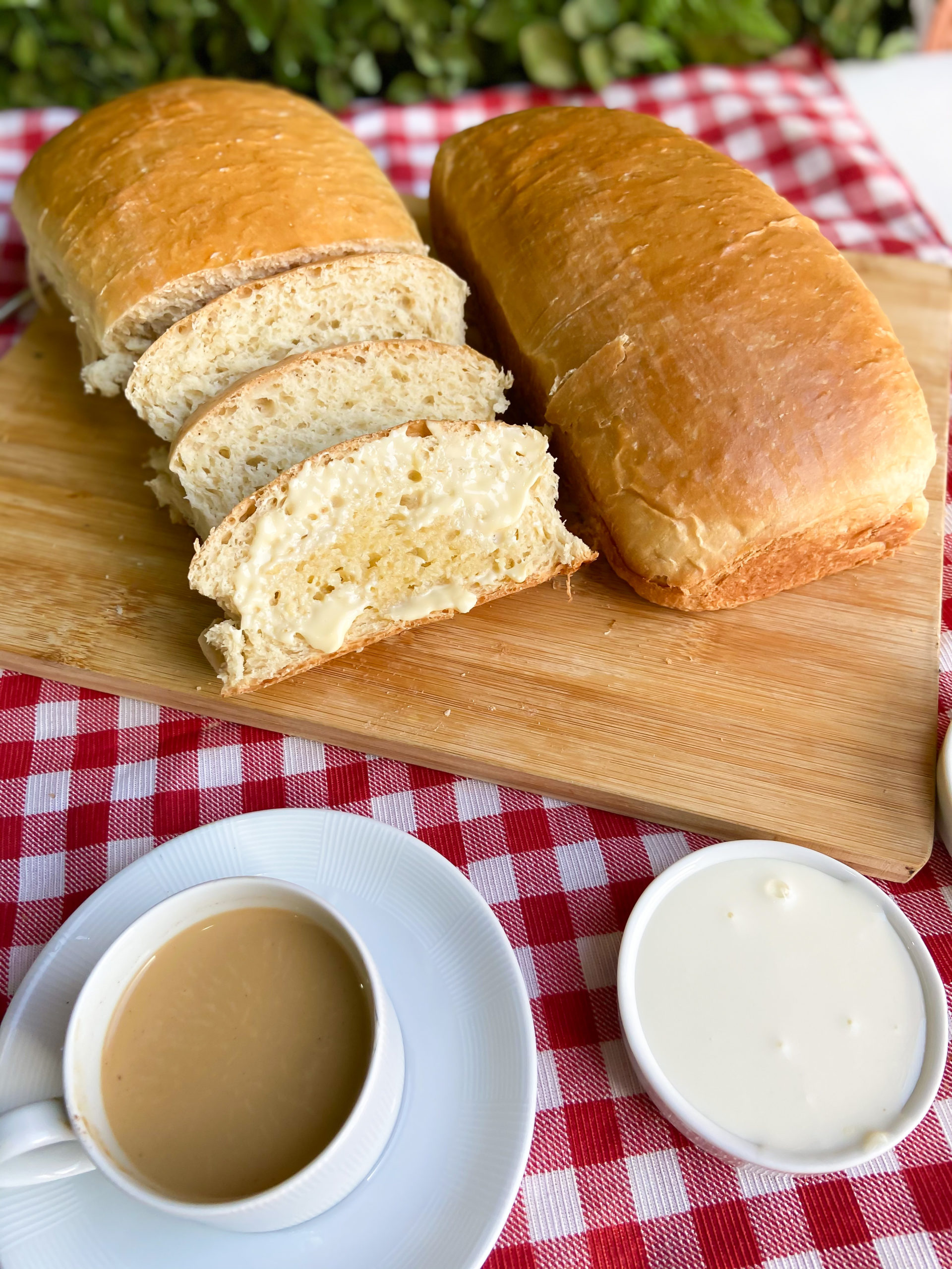Pão caseiro macio e sem sovar!!